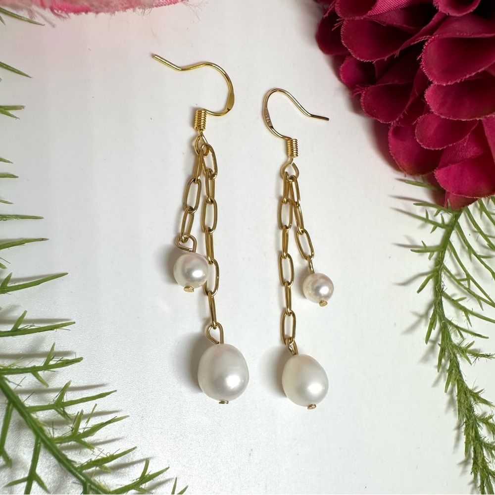 NEW⚜️Freshwater Pearl Chandelier Dangly Earrings - Picture 2 of 5